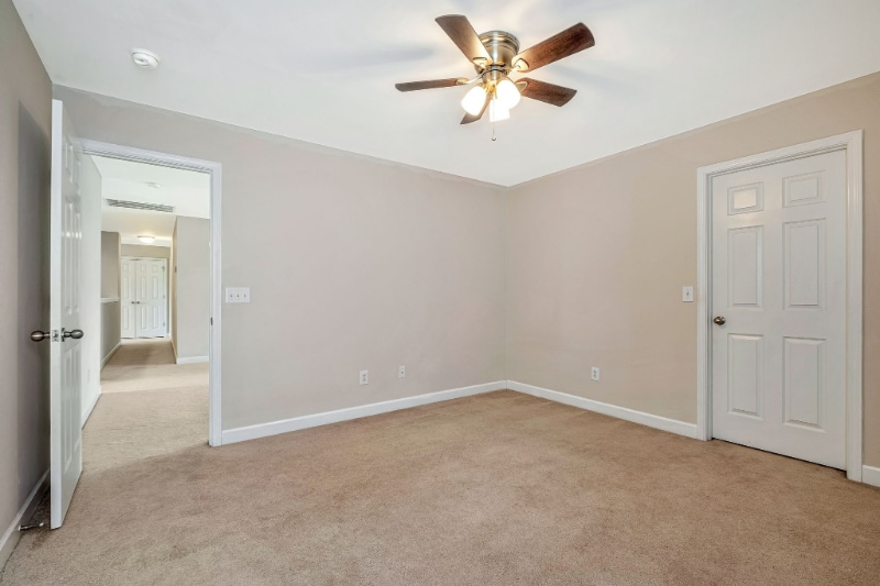 Building Photo - 2212 Wolford Cir