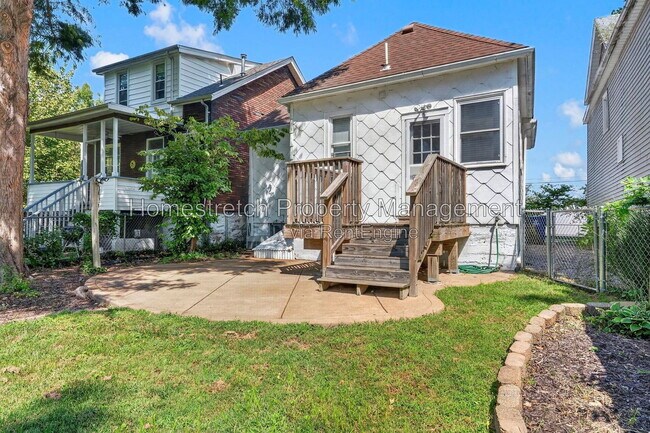 Building Photo - 2617 Sutton Blvd