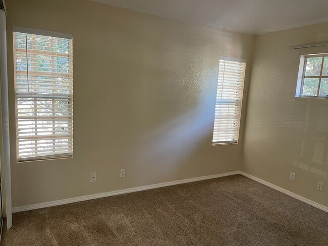 Building Photo - 68-3883-3883 Lua Kula St