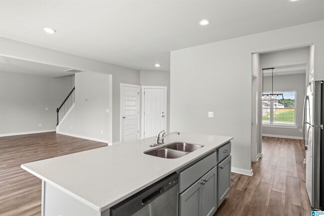 Building Photo - 212 Cotton Bayou Dr