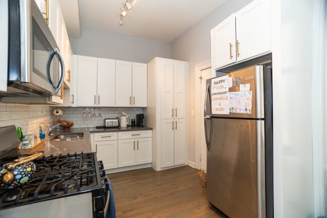 Building Photo - 801 N Wabash Ave