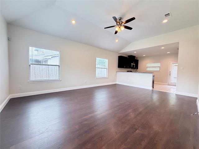 Building Photo - 4901 Rimwood Dr