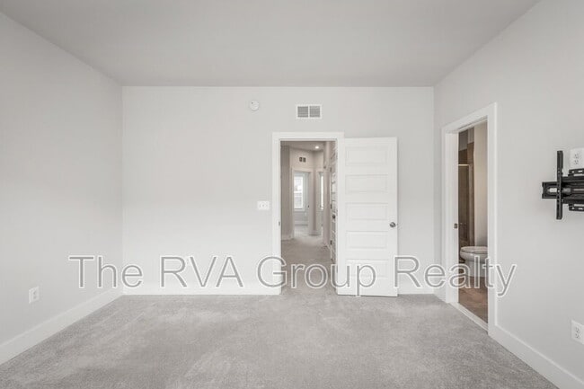 Building Photo - 9951 Albright Knot Wy