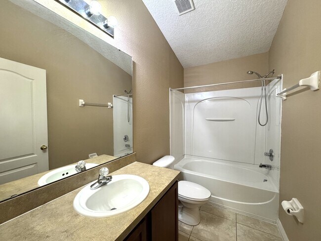 Building Photo - 6582 S Goldenrod Rd
