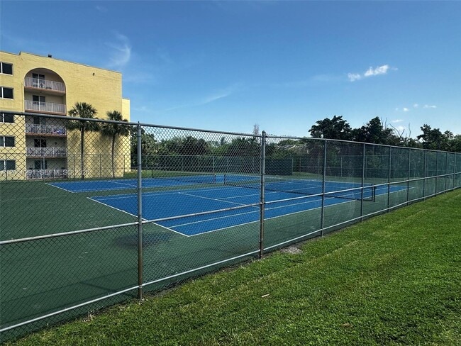 Building Photo - 7010 NW 186th St