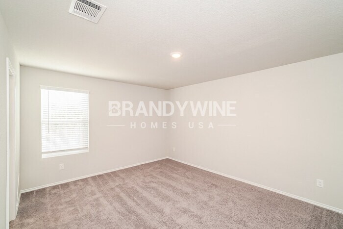 Building Photo - 7014 Winding Shelf