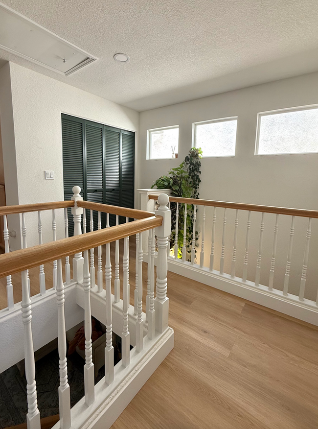 Building Photo - Beautiful Renovated Midtown Home!