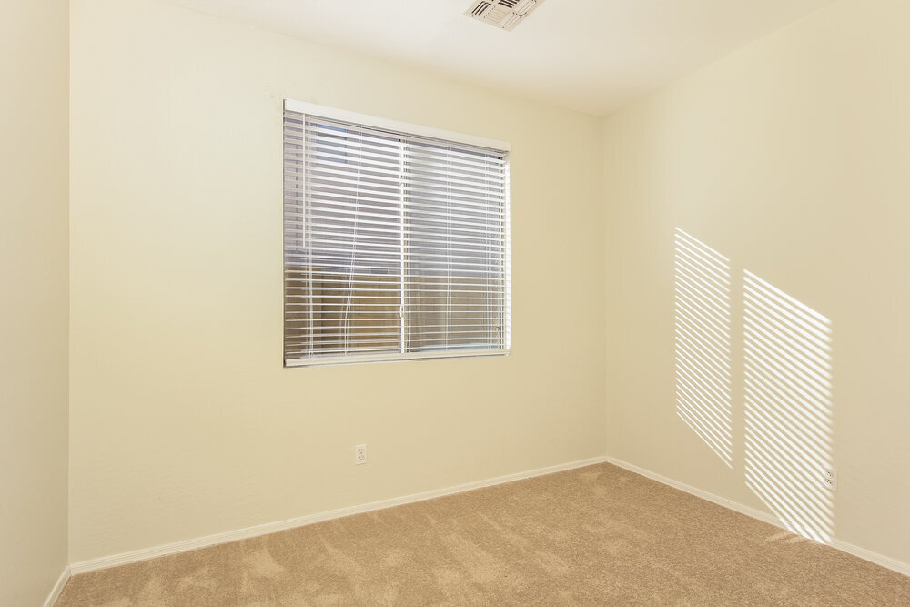 Building Photo - 2621 W Medinah Way