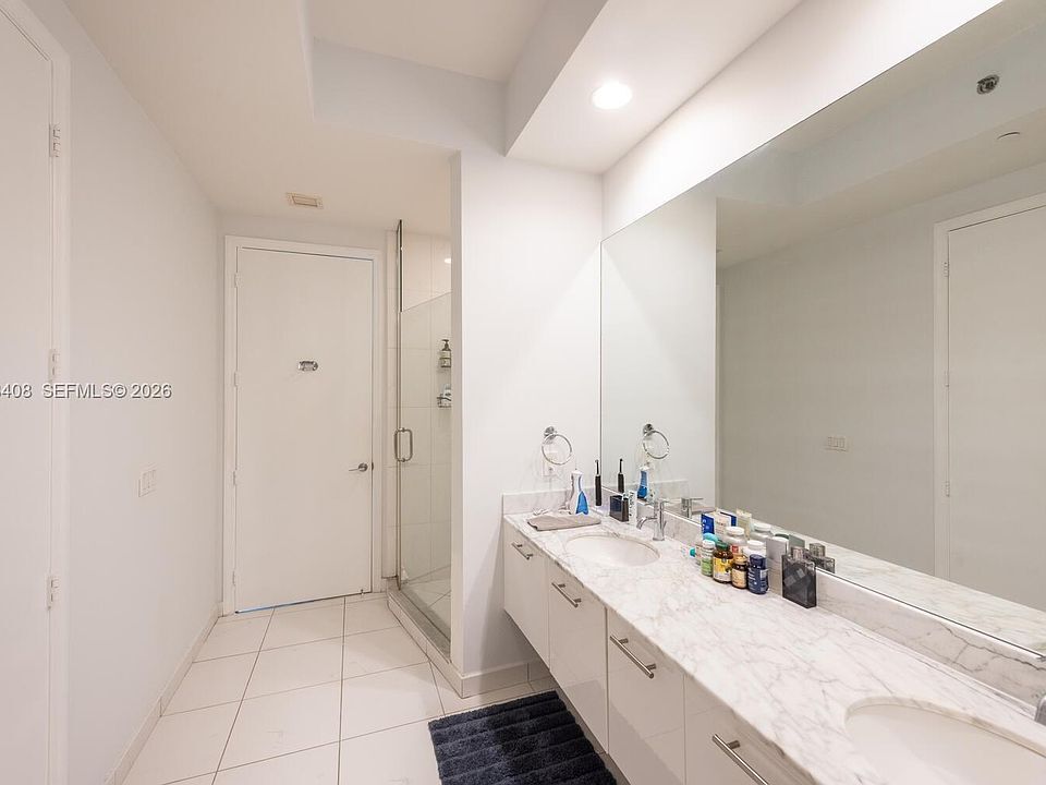 Building Photo - 55 SE 6th St