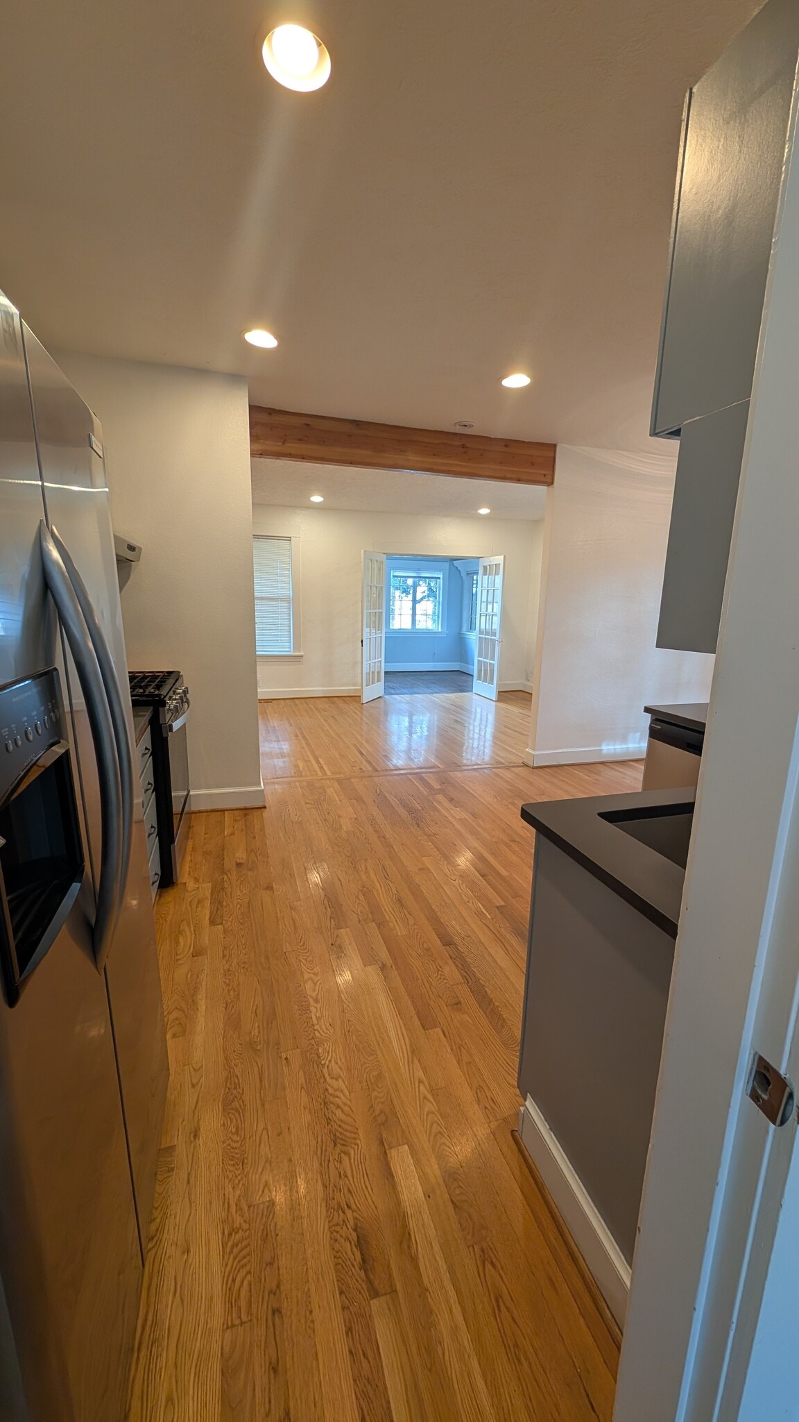 Building Photo - 3440 SW Falcon St