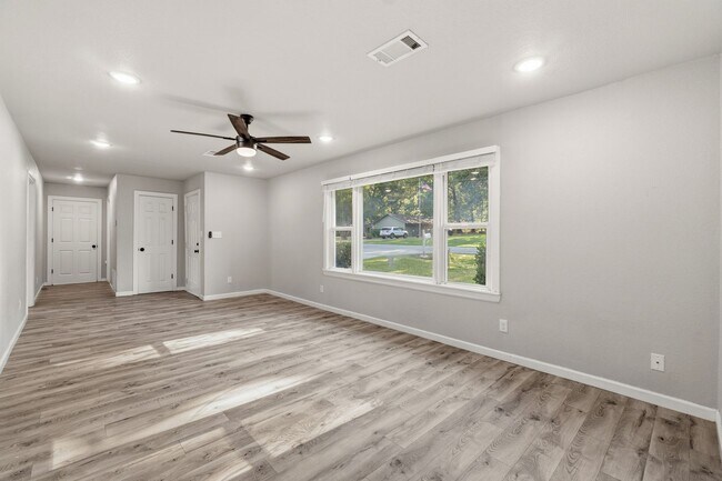 Building Photo - 2305 S.46th Street-