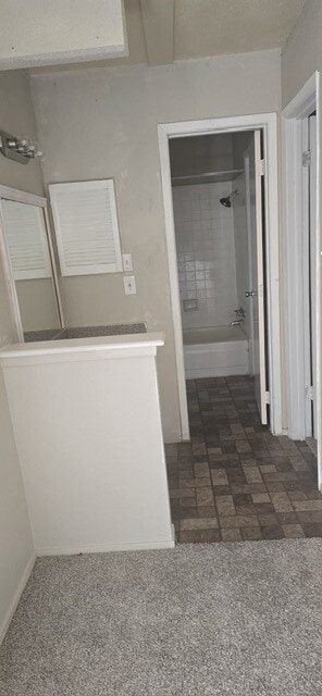 Building Photo - 6200 W Tidwell Rd