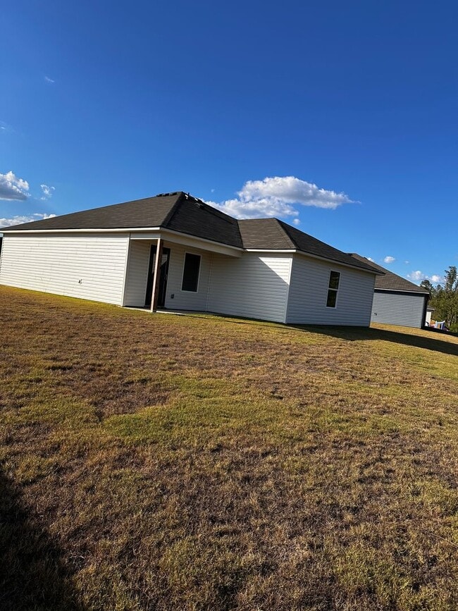 Building Photo - 2025 New Build Home for Rent!