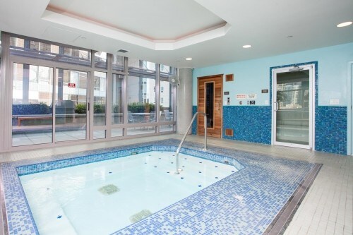 Building Photo - Cristalla - 2 bedrooms + den