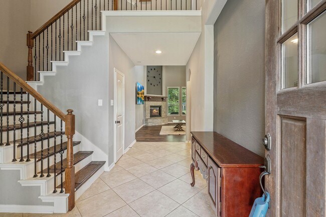 Building Photo - 3544 Woods Estates Dr