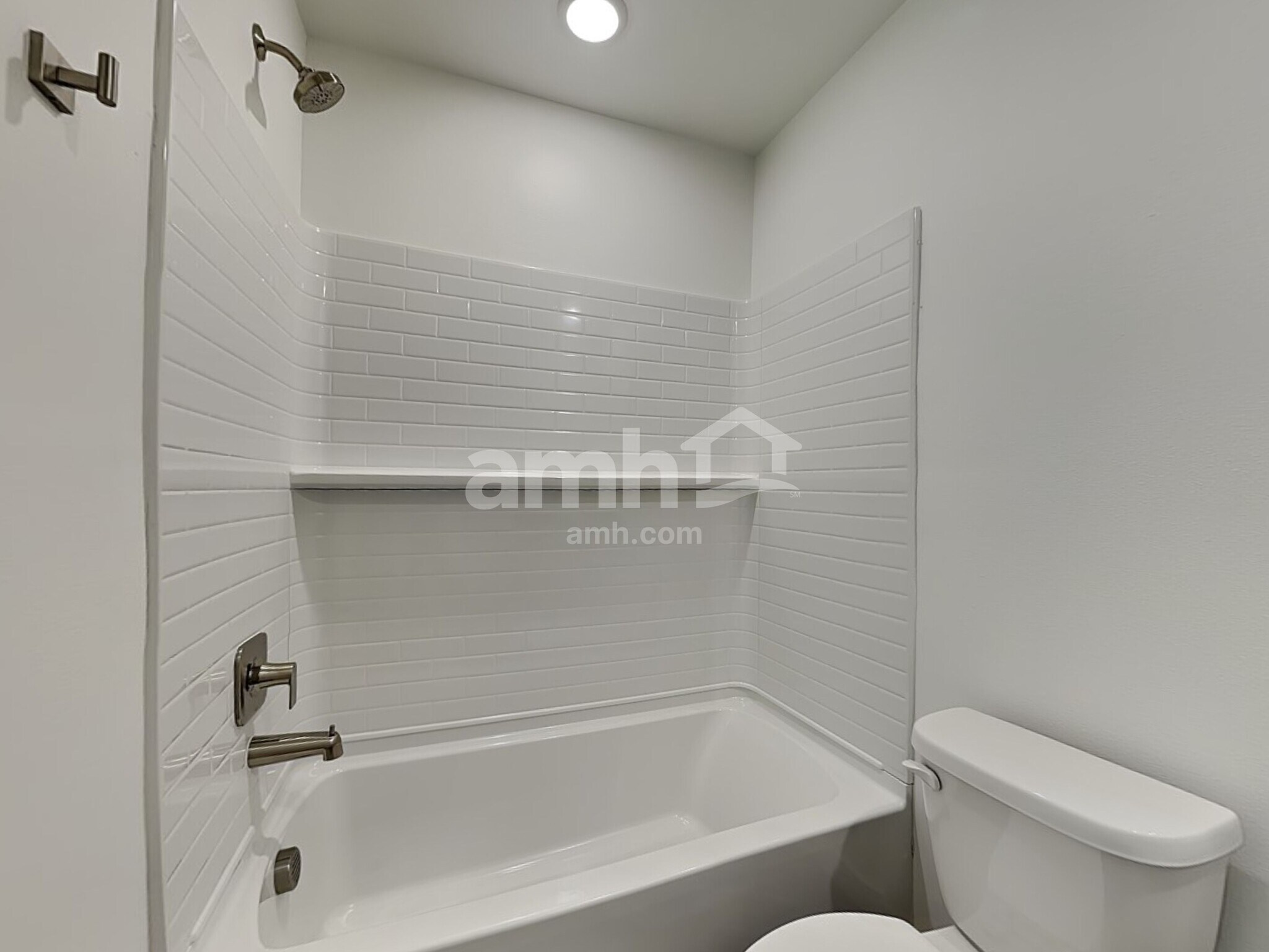 Building Photo - 5019 Washington St SE