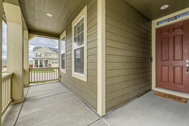 Building Photo - 14701 Rotterdam Ave