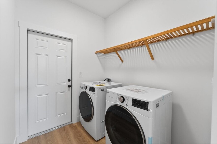 Building Photo - 14115 Ingraham Blvd