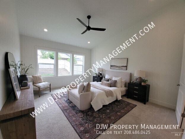 Building Photo - 4658 S Hennessy Ave