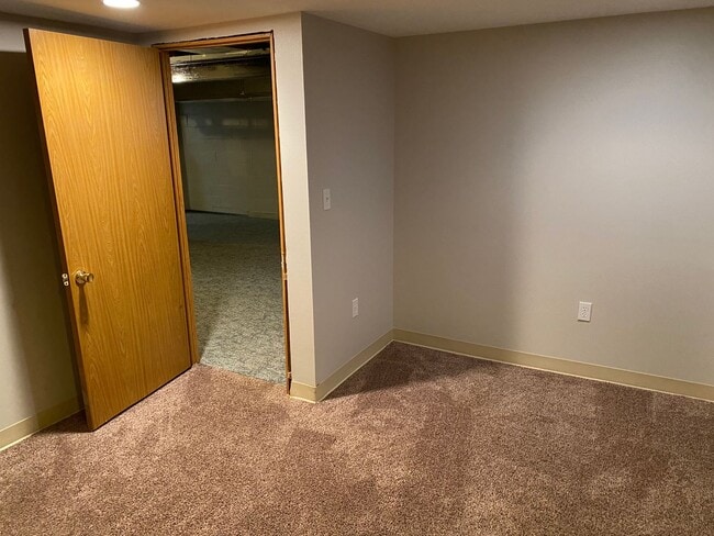 Building Photo - 4 bed 2 bath single family home in Merrill