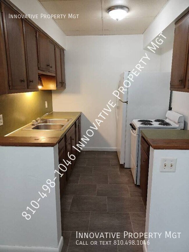 Building Photo - College Cultural 1 bedroom apartment! Most...