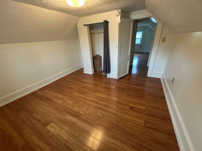 Building Photo - Nice 3 Bedroom, 1 Bathroom Home in Radford!