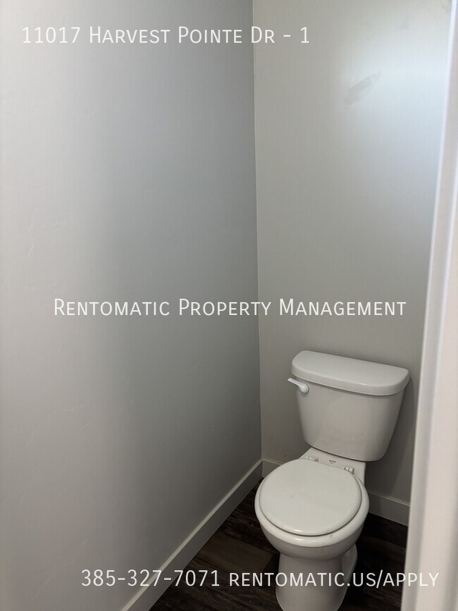 Building Photo - 11017 Harvest Pointe Dr