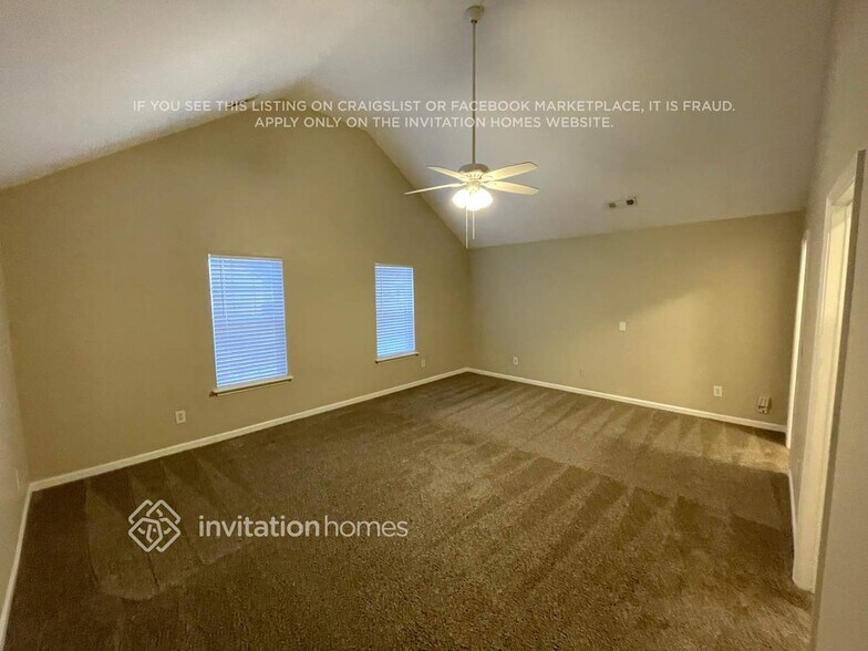 Building Photo - 1134 Delander Ln