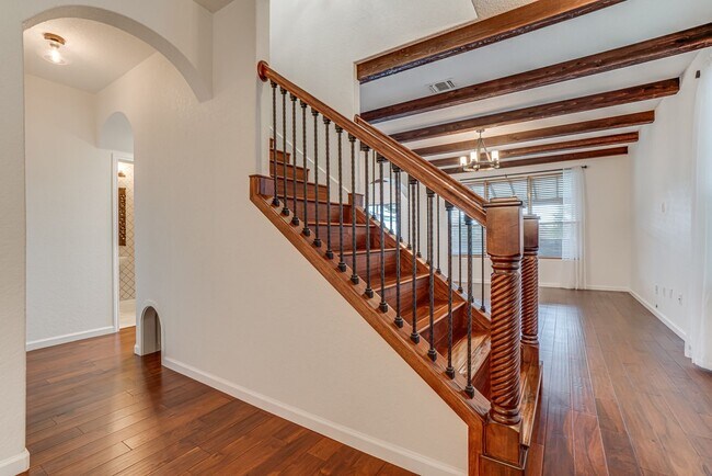 Building Photo - 6308 Parsley Hill
