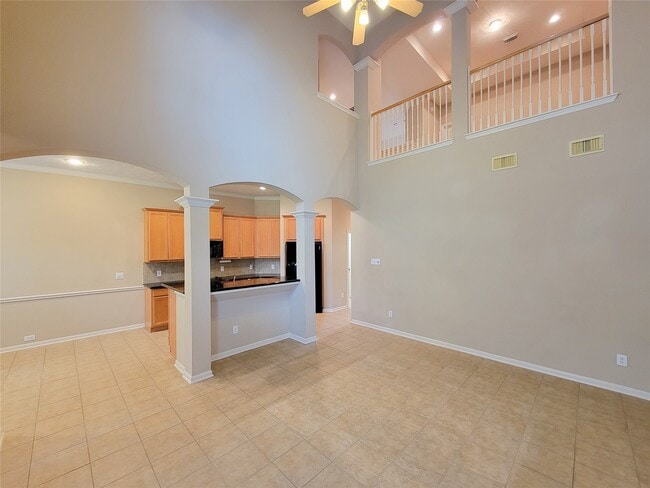 Building Photo - 206 Whispering Ridge Terrace