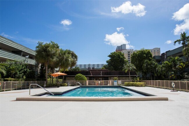 Building Photo - 8305 SW 72nd Ave