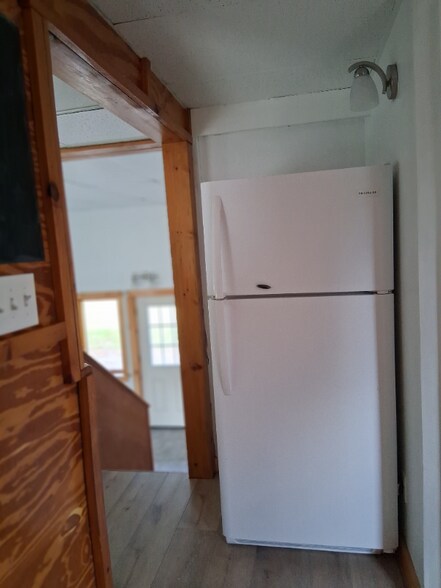 Building Photo - 17 Dickey Ln