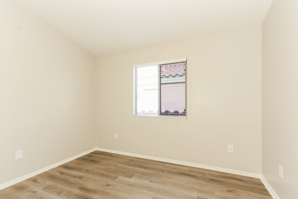 Building Photo - 6898 W Quailwood Way