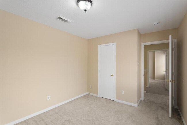 Building Photo - 12206 Innisfall Cir