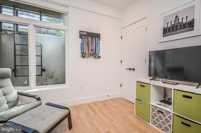 Building Photo - 3514 13th St NW