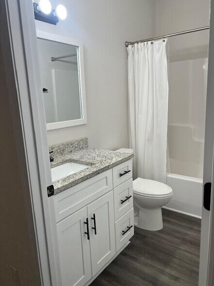 Building Photo - 311 McMinnville Hwy