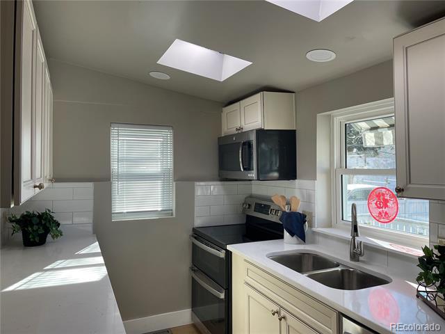 Building Photo - 1171 S University Blvd