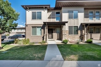 Building Photo - 12706 Roll Save Ln