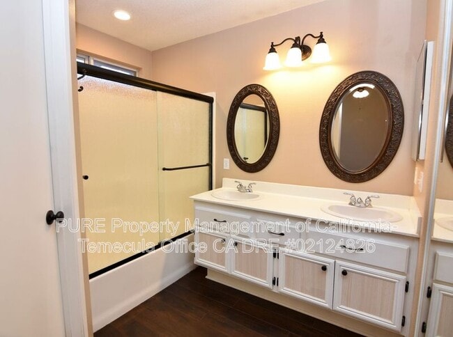 Building Photo - 39588 Bainbridge Cir