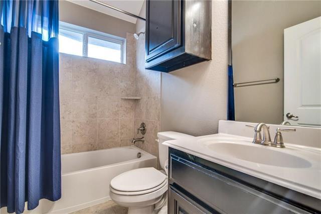 Building Photo - 1352 Bentgrass Dr