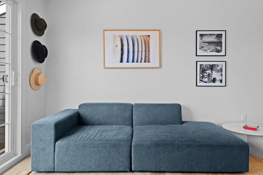 Building Photo - 9417 Winchester Ave