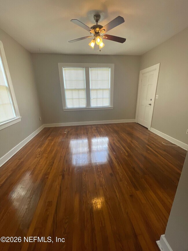 Building Photo - 2752 Herschel St