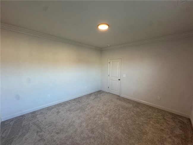 Building Photo - 3004 S 14th St