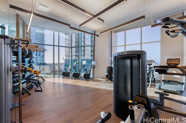 Building Photo - 1000 Auahi St