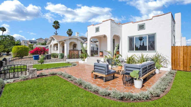 Building Photo - 724 S Gramercy Dr