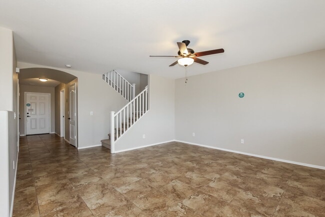 Building Photo - 11963 W Dos Rios Dr