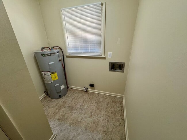 Building Photo - 2169 Bynum Blvd