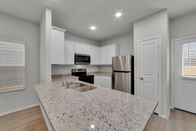 Building Photo - 6206 Eddie Way