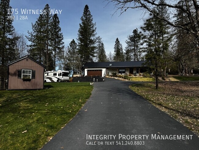 Building Photo - 175 Witness Wy