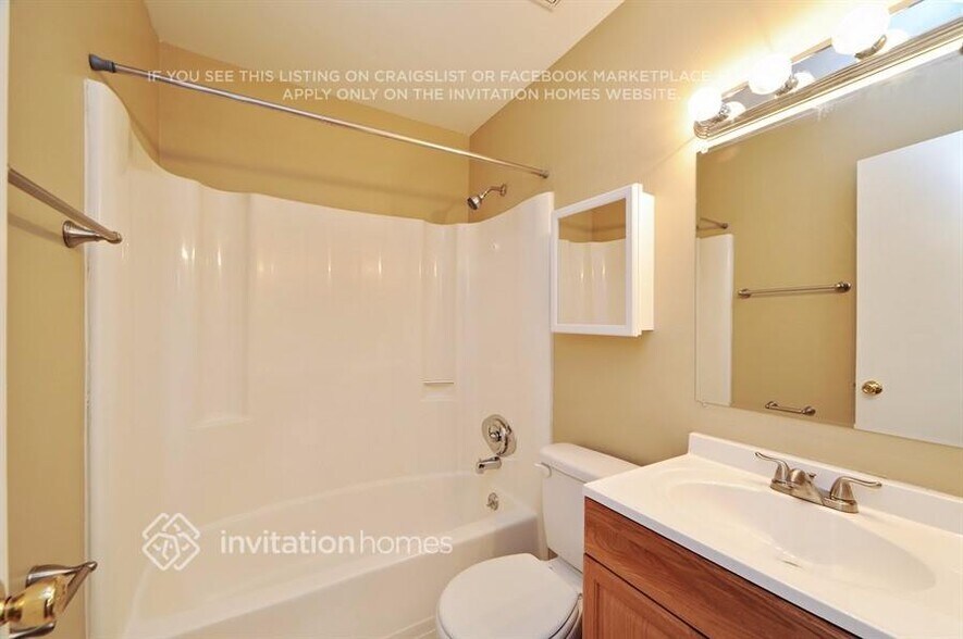 Building Photo - 1325 Periwinkle Ct